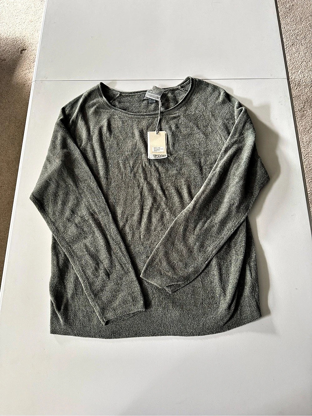 Barefoot Dreams Gray Crew Neck Sweater Size Medium NWT